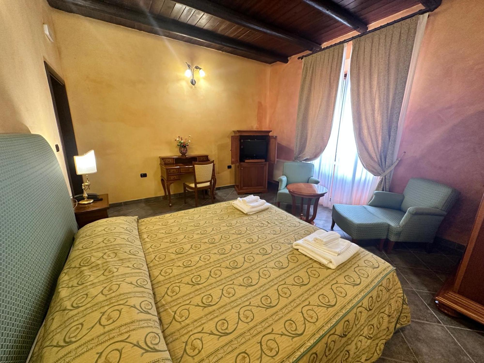 Hotel Palazzo Marzano Briatico Zewnętrze zdjęcie